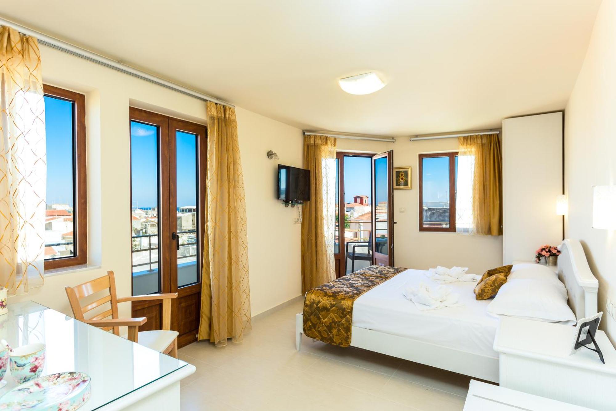 Polyxenia Suites Rethymno  Ngoại thất bức ảnh