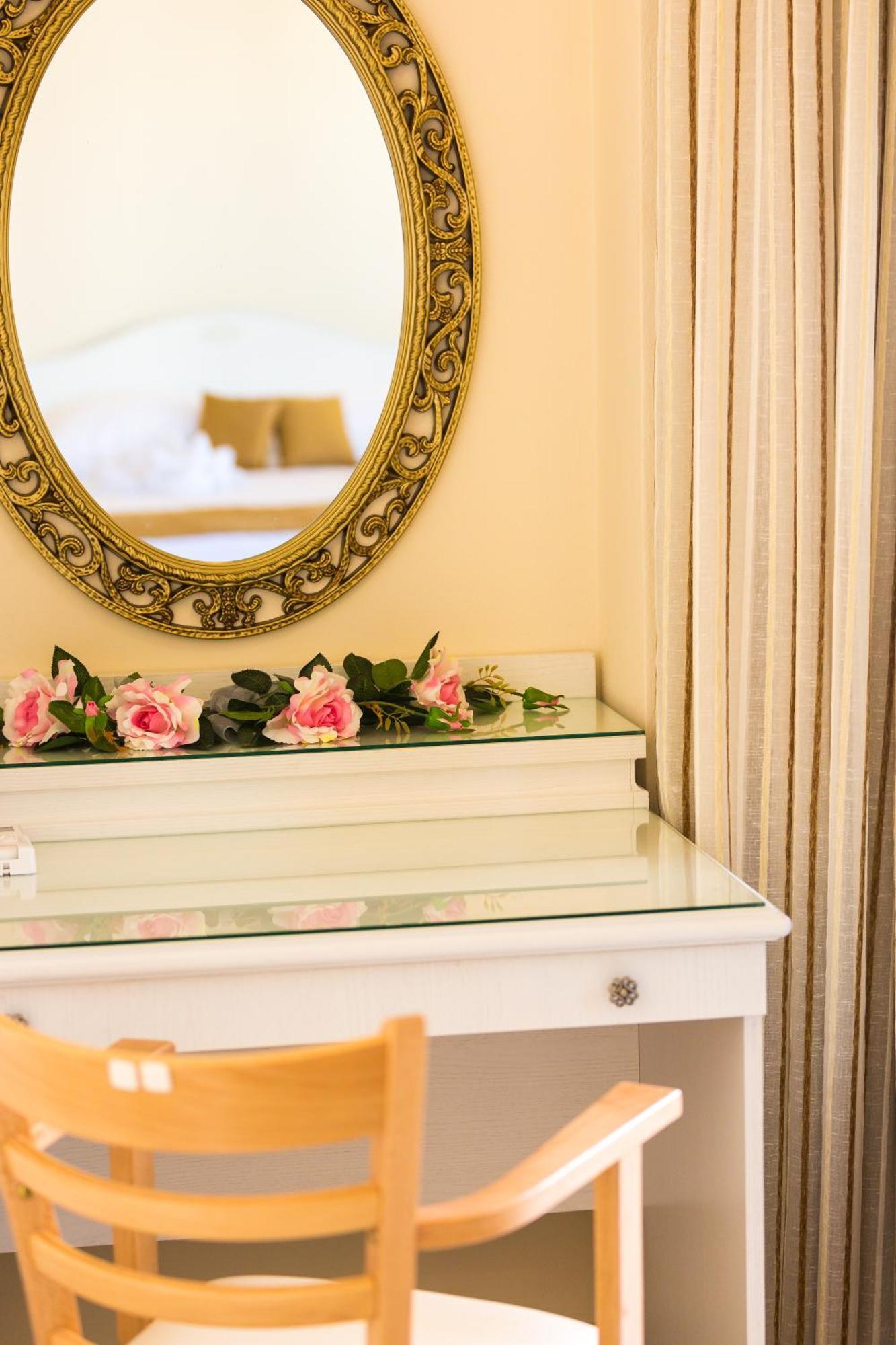 Polyxenia Suites Rethymno  Ngoại thất bức ảnh