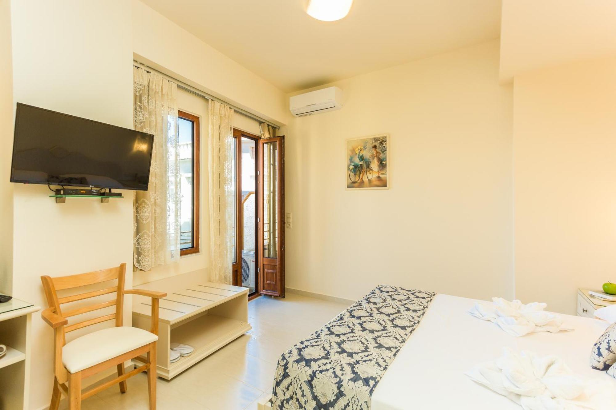 Polyxenia Suites Rethymno  Ngoại thất bức ảnh