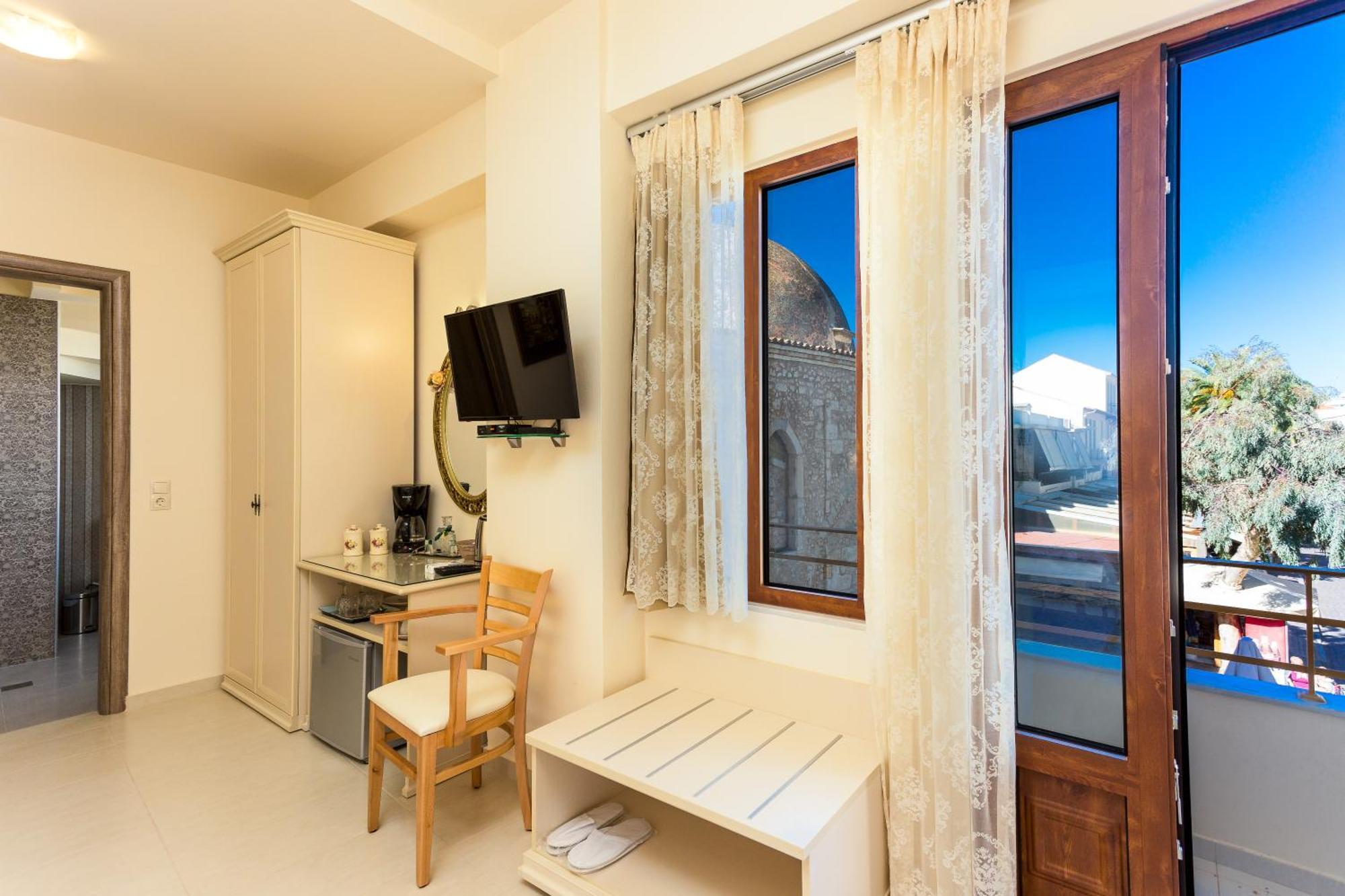 Polyxenia Suites Rethymno  Ngoại thất bức ảnh