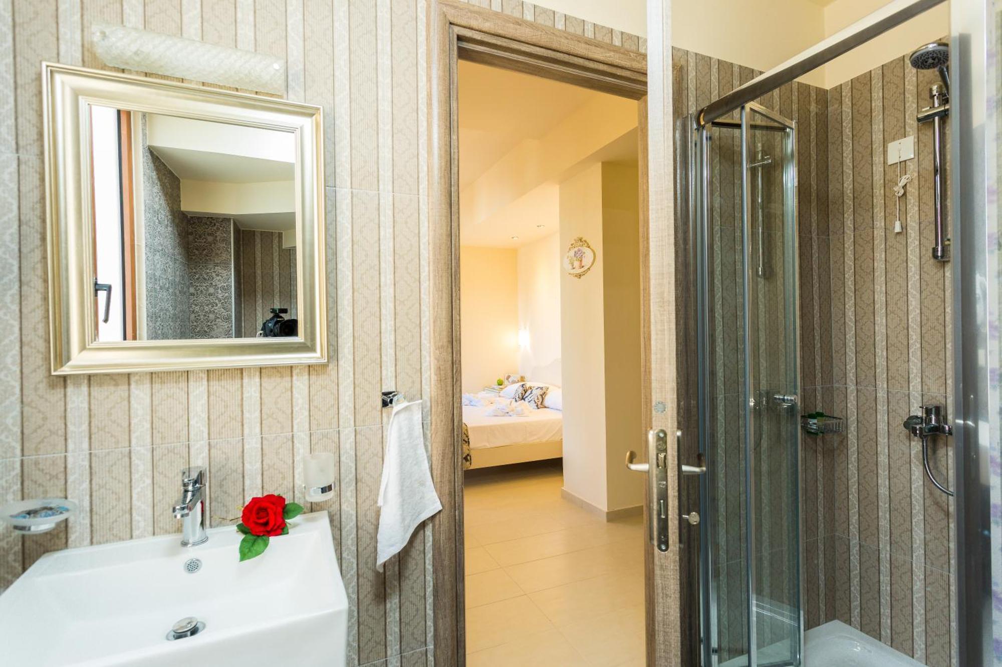 Polyxenia Suites Rethymno  Ngoại thất bức ảnh